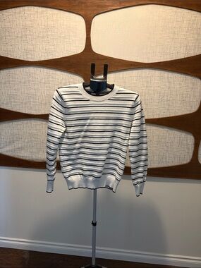 Men's White and Black Striped Crewneck Sweater